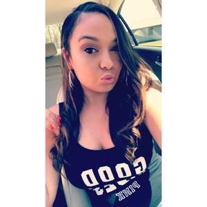 Meet your Posher, Logann